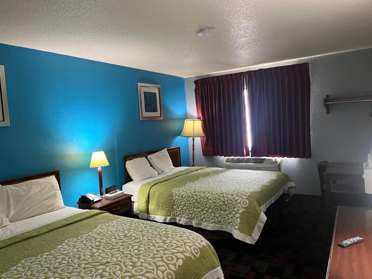 Rodeway Inn Whitehall Kültér fotó