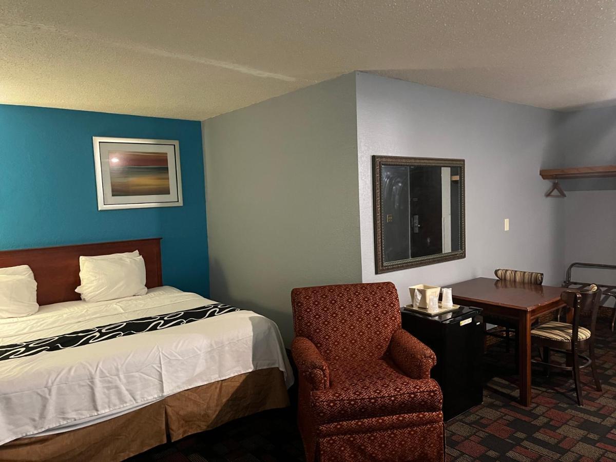 Rodeway Inn Whitehall Kültér fotó
