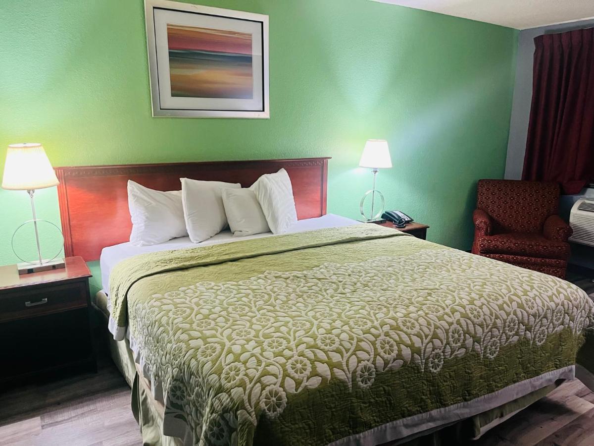 Rodeway Inn Whitehall Kültér fotó
