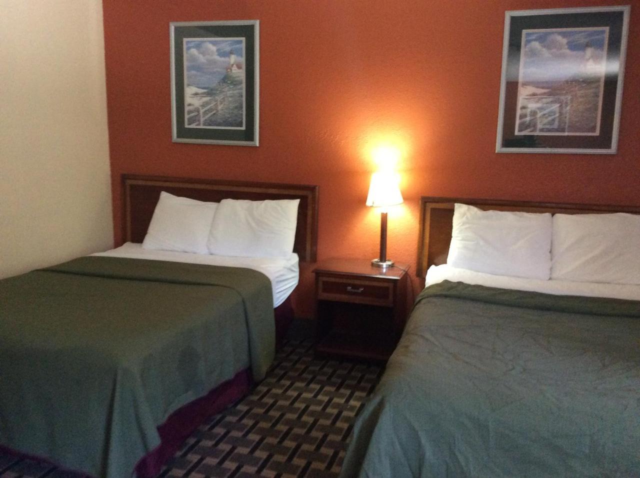 Rodeway Inn Whitehall Kültér fotó