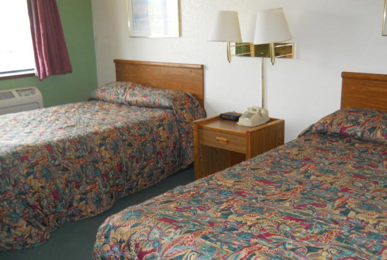 Rodeway Inn Whitehall Szoba fotó